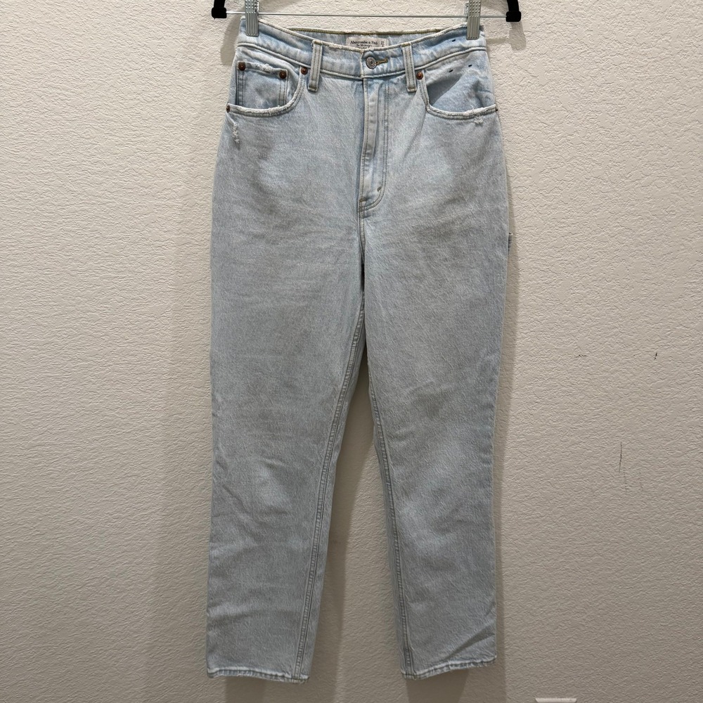 Abercrombie & Fitch Curve Love 90s Straight Ultra High Carpenter Jeans 27 4R